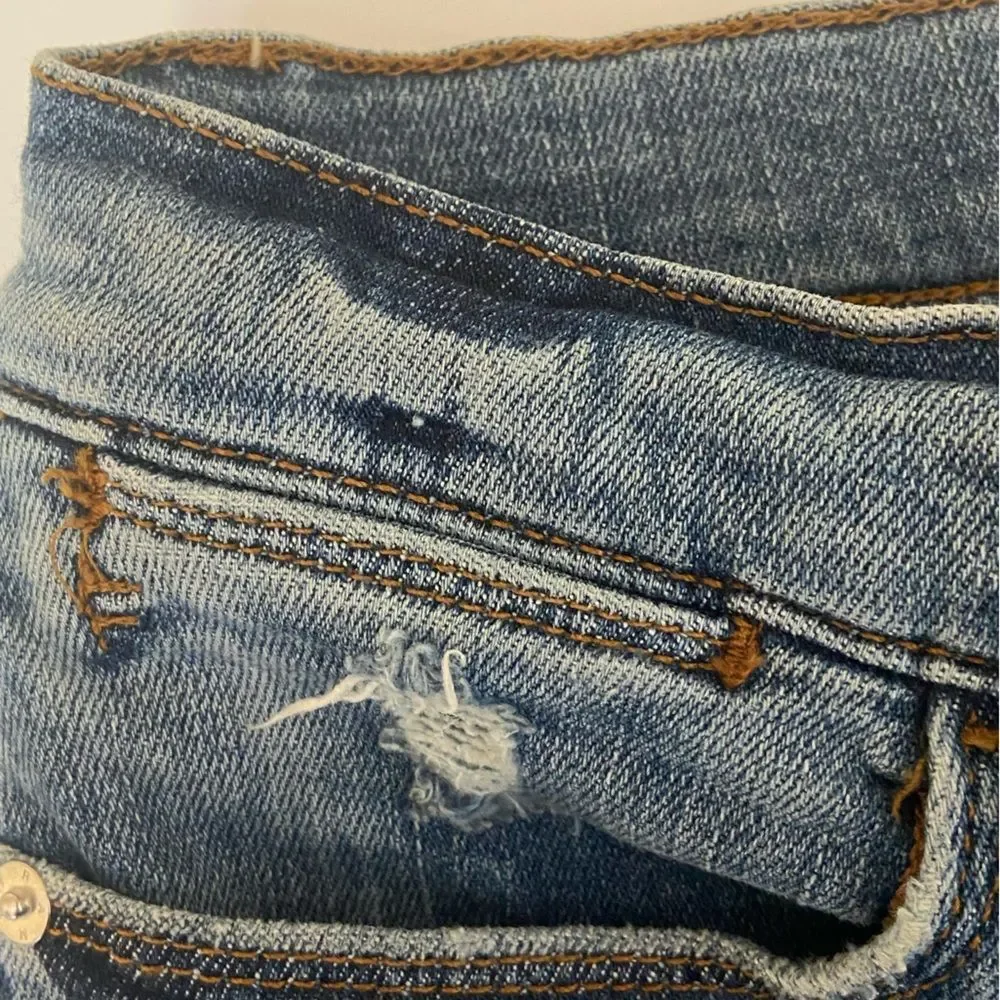 FRAME - ‘'Le High Straight” Raw Hem Jeans - style LHSTRA801 - size 26